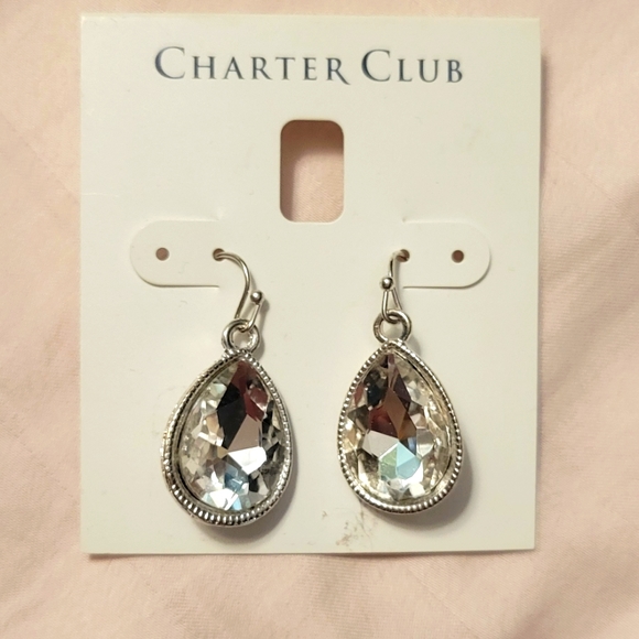 Charter Club NWT Silvertone Chrystal Dangle Earrings - Picture 1 of 5